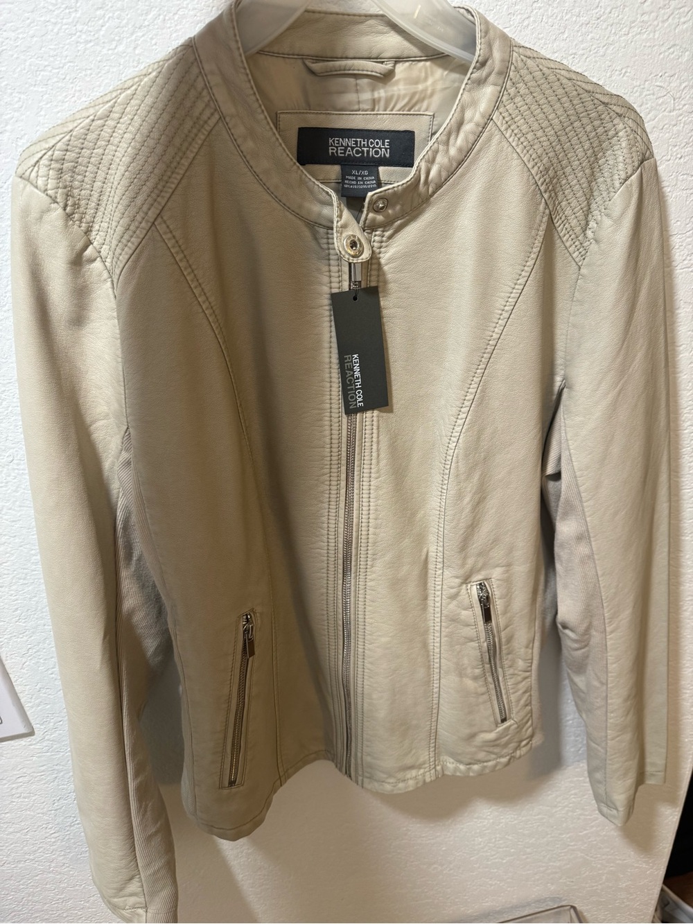 Kenneth Cole Reaction Light Cream Quilted Shoulder Faux-Leather Jacket